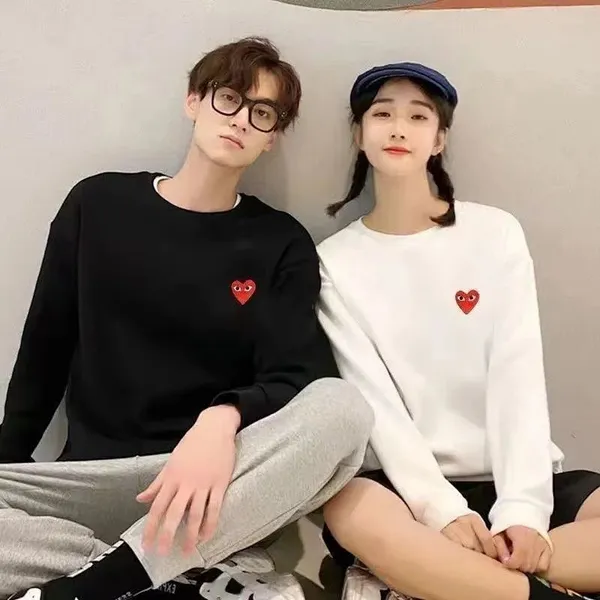 COMME des GARÇONS PLAY Hoodie Embroidered Heart