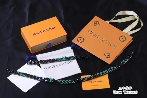 Louis Vuitton Necklace Neon Green
