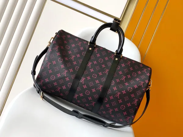 Louis Vuitton Keepall Bandouliere