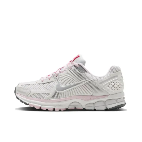 Nike Air Zoom Vomero 5 Sneakers M05